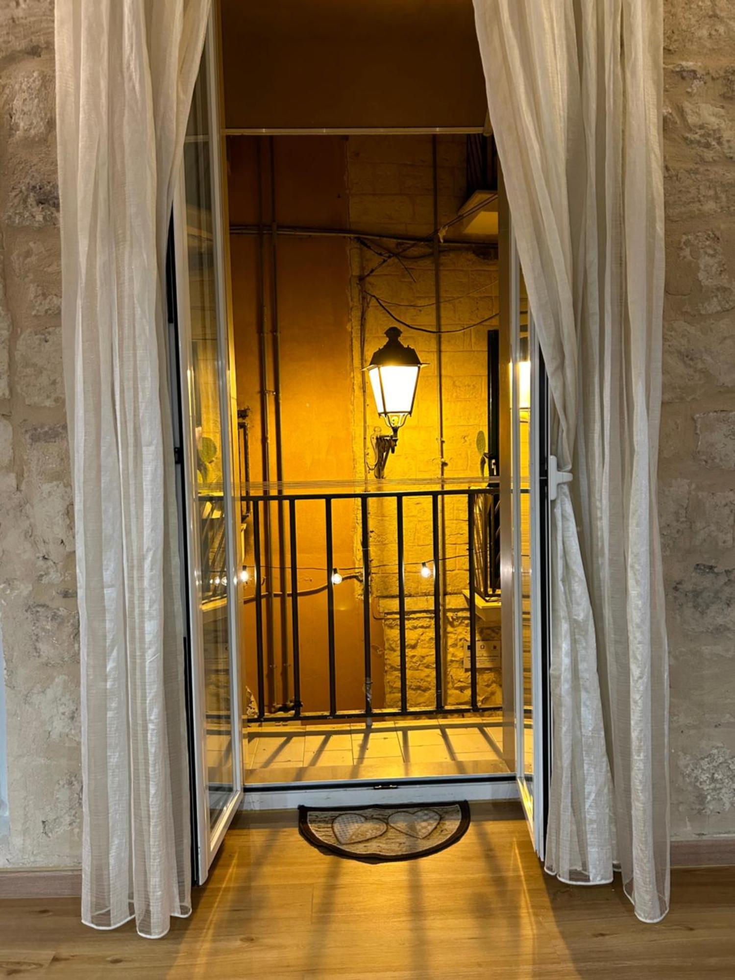 Appartamento D'epoca Bari Esterno foto